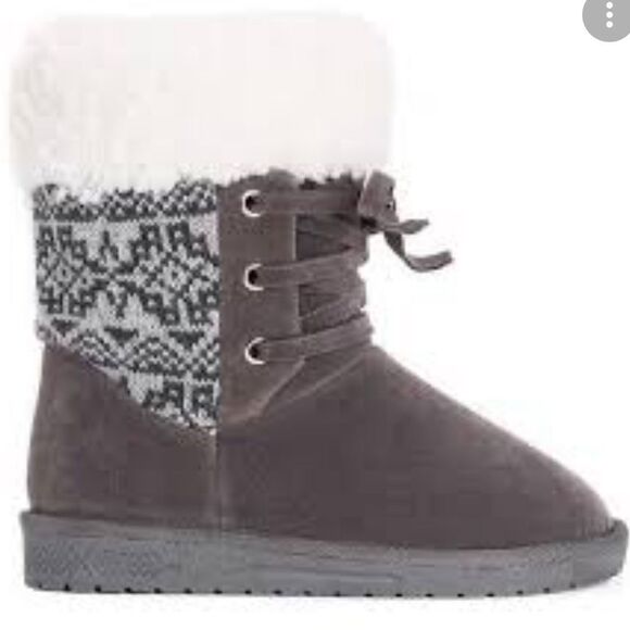 Muk Luks Melba Sweater Winter Boots Grey 7 Lace Fuzzy Warm Streetwear - Picture 1 of 11